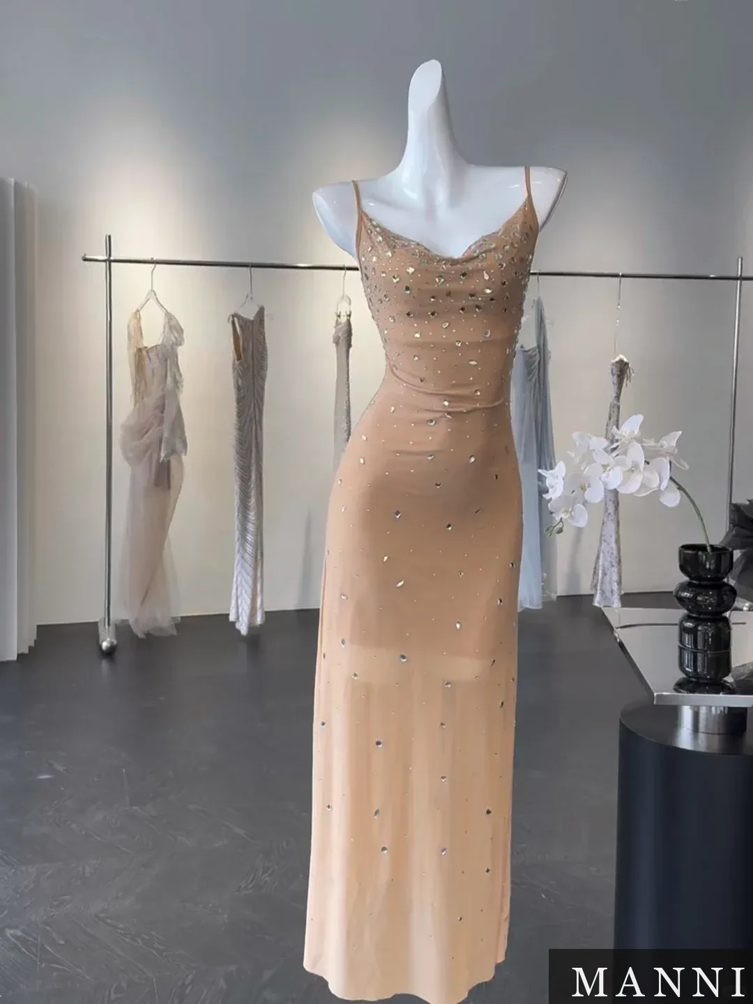 Hamptons Halter Maxi · M8915