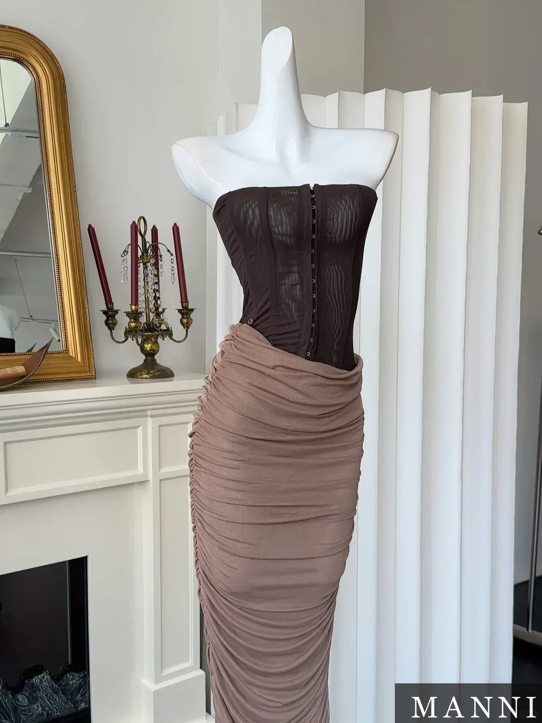 Bombshell Bustier Mini · M6815